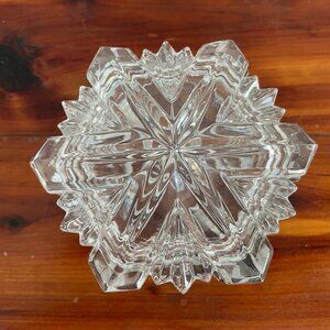 Vintage Mikasa Natures Song Snowflake Crystal Jewelry Trinket Box with Lid